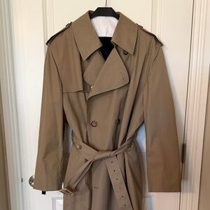 Men's Tan Double-Breasted Trench Coat